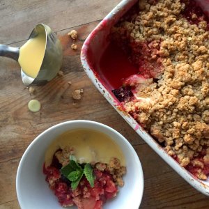 Apple & Blackberry Crumble