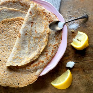 Wholemeal Crepês with Lemon & Sugar
