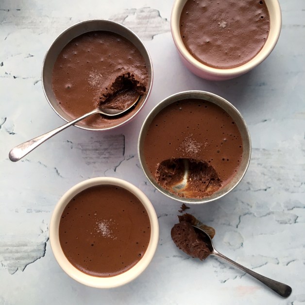 Salted chocolate &amp; olive oil mousse