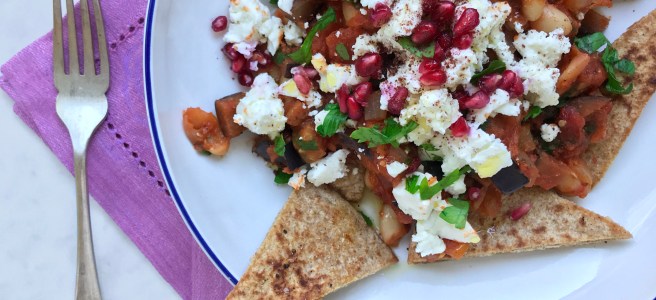 Middle Eastern pita nachos